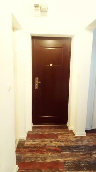 Lovely Apartament In Bucharest, Baba Novac Area Εξωτερικό φωτογραφία