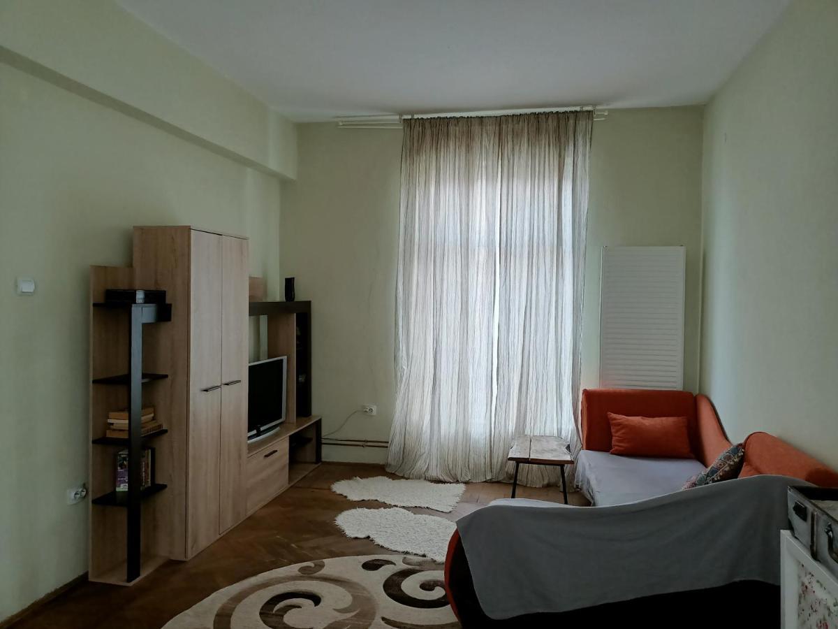 Lovely Apartament In Bucharest, Baba Novac Area Εξωτερικό φωτογραφία