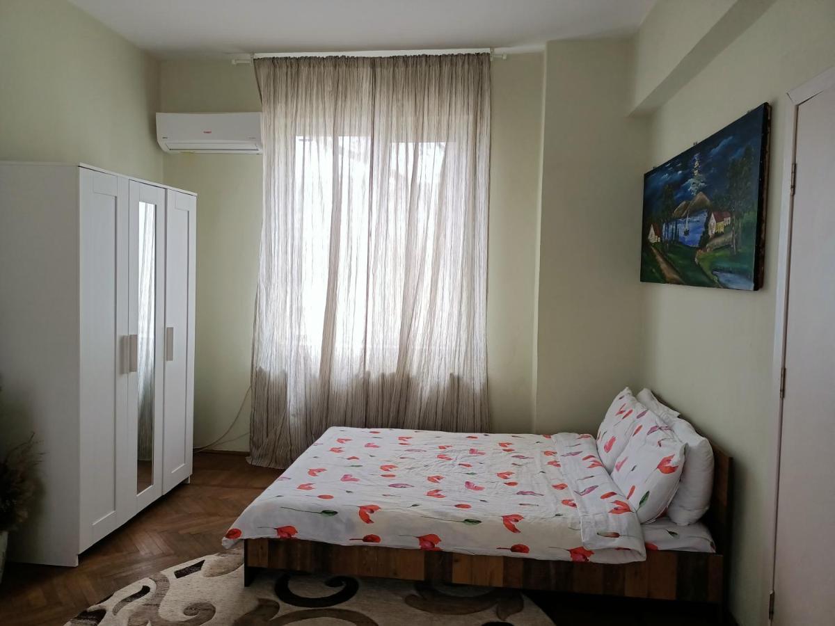 Lovely Apartament In Bucharest, Baba Novac Area Εξωτερικό φωτογραφία